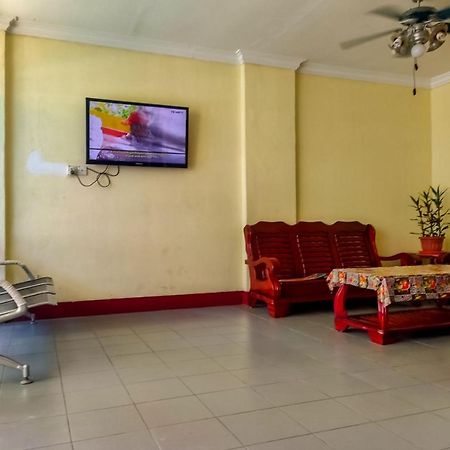 נגויה Oyo 3372 Hotel Pelita Terang מראה חיצוני תמונה