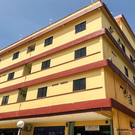 נגויה Oyo 3372 Hotel Pelita Terang מראה חיצוני תמונה
