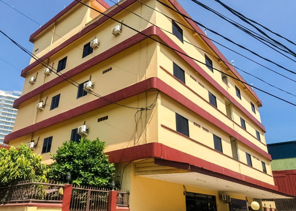 נגויה Oyo 3372 Hotel Pelita Terang מראה חיצוני תמונה