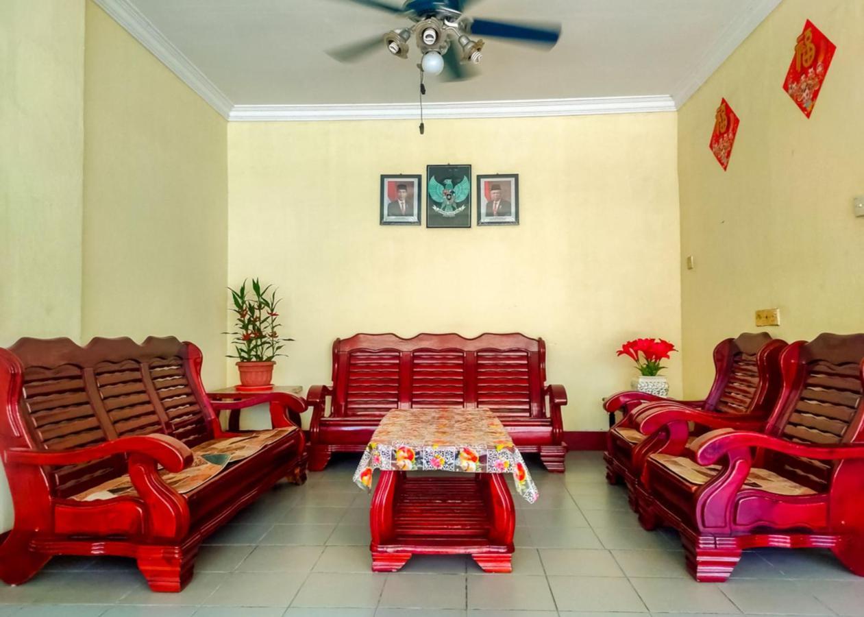 נגויה Oyo 3372 Hotel Pelita Terang מראה חיצוני תמונה