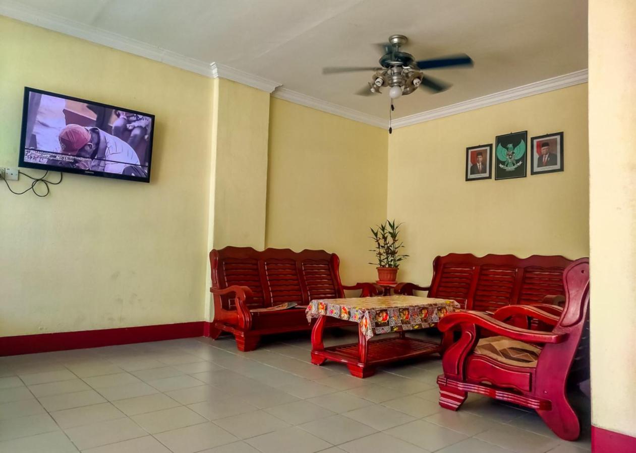 נגויה Oyo 3372 Hotel Pelita Terang מראה חיצוני תמונה