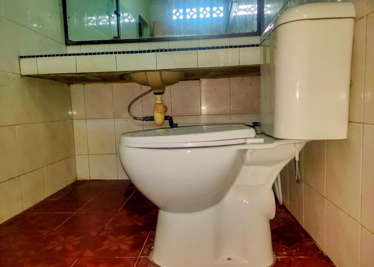 נגויה Oyo 3372 Hotel Pelita Terang מראה חיצוני תמונה